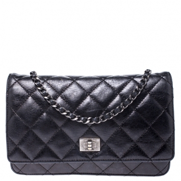 Pre Owned Chanel Black Quilted Crinkled Leather Reissue WOC Flap Bag