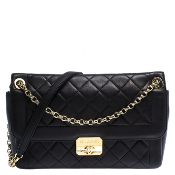مملوكة مسبقًا Chanel Black Quilted Leather Retro Clasp Flap Bag