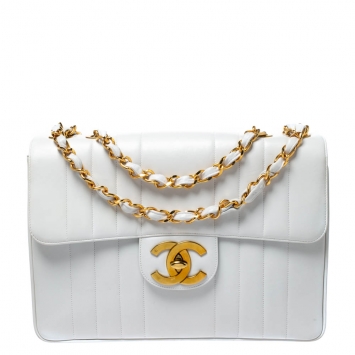 Pre Owned Chanel White Vertical Quilted Leather Jumbo Vintage Classic Single Flap Bag
