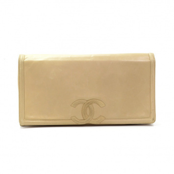 Pre Owned Chanel Beige Lambskin CC Flap Clutch