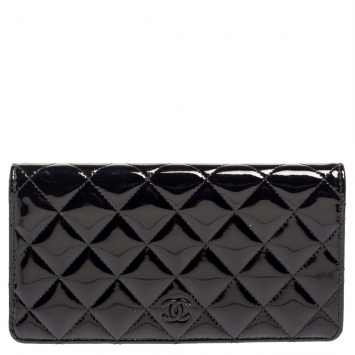 Pre Owned Chanel Black Quilted Patent Leather Flap Long Wallet