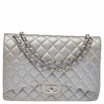 Pre Owned Chanel Silver Quilted Leather Maxi Classic Double Flap Bag
