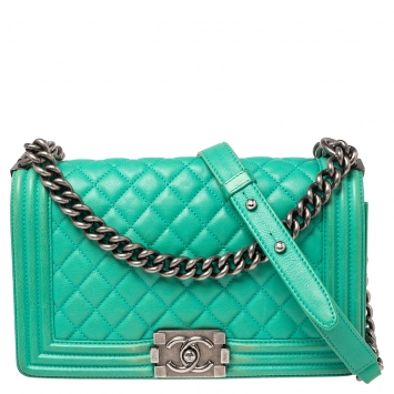 Pre Owned Chanel Green Quilted Leather Medium Boy Flap Bag