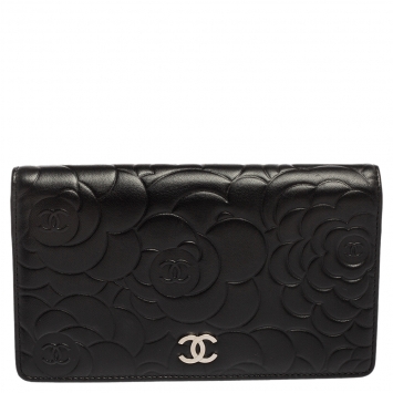 Pre Owned Chanel Black Camellia Embossed Leather Yen Continental Wallet