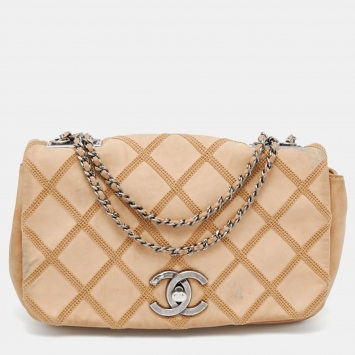 Pre Owned Chanel Beige Diamond Stitch Nubuck Leather Small Flap Bag