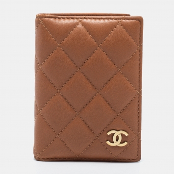 Pre Owned Chanel Brown Quilted Leather CC Bifold Card Case
