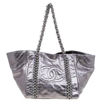 Pre Owned Chanel Silver Glazed Crackled Leather Small Modern Chain Tote