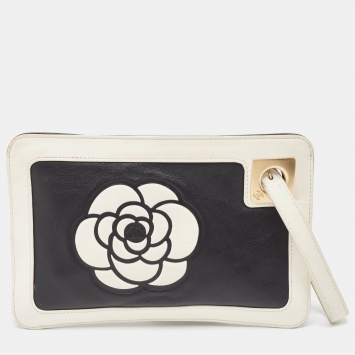 Pre Owned Chanel White/Black Leather Camellia Wristlet Clutch