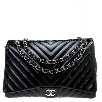 Pre Owned Chanel Black Chevron Patent Leather Maxi Classic Flap Bag