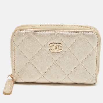 Pre Owned Chanel Gold Quilted Leather Zip Around Coin Purse