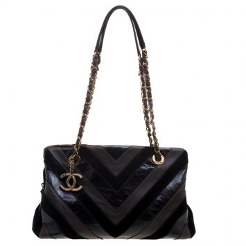 Pre Owned Chanel Multicolor Chevron Suede and Leather Surpique Tote 