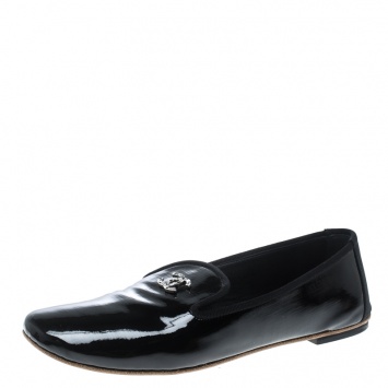 Pre Owned Chanel Black Patent Leather CC Smoking Slippers Size 37.5