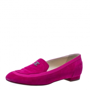 Pre Owned Chanel Pink Suede Leather CC Slip On Loafers Size 39