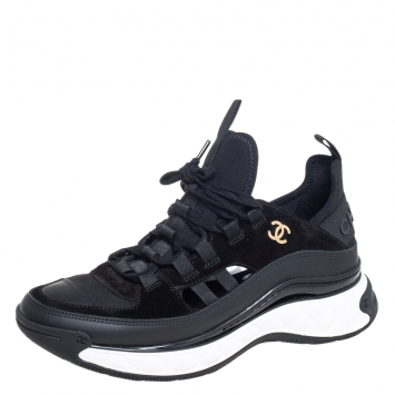 Pre Owned Chanel Black Leather, Fabric and Suede CC Lace Up Sneakers Size 39
