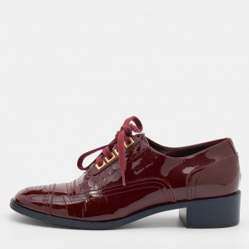 Pre Owned Chanel Red Brogue Patent Leather Lace Up Oxfords Size 38.5