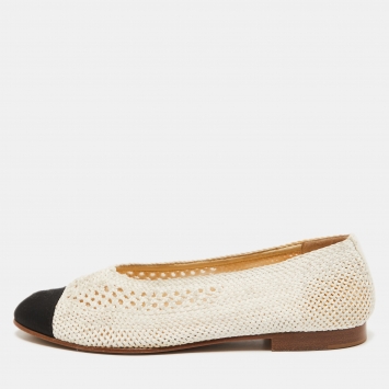 Pre Owned Chanel White/Black Crochet and Canvas CC Cap Toe Ballet Flats Size 39