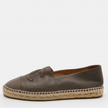 Pre Owned Chanel Dark Beige Leather CC Cap Toe Espadrille Flats Size 39
