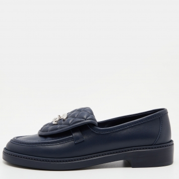 Pre Owned Chanel Blue Quilted Leather CC Turnlock Loafers Size 38