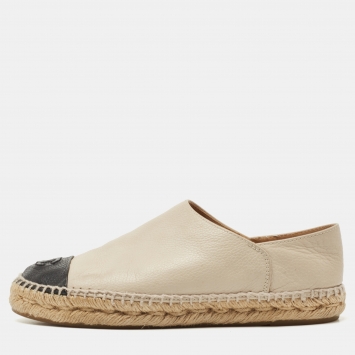 Pre Owned Chanel Cream/Black Leather CC Cap Toe Espadrille Flats Size 37