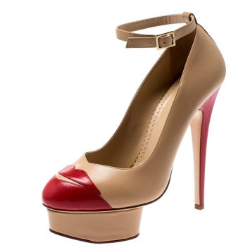 مملوكة مسبقًا Charlotte Olympia Beige Leather Kiss Me Dolores Lips Appliquè Ankle Strap Platform Pumps Size 38