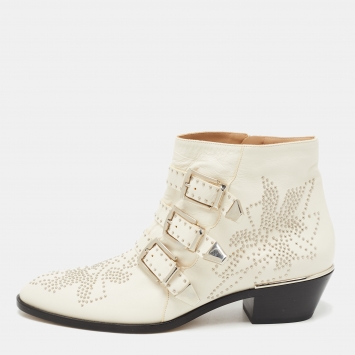 Pre Owned Chloe Cream Studded Leather Kyle Buckle Detail Ankle Boots Size 40