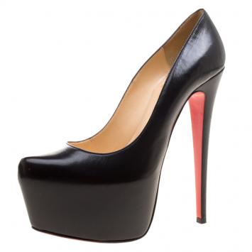 مملوكة مسبقًا Christian Louboutin Black Leather Daffodile Platform Pumps Size 38