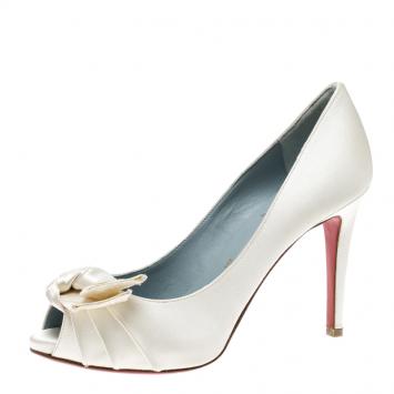 Pre Owned Christian Louboutin Cream Satin Madame Butterfly Peep Toe Pumps Size 36.5