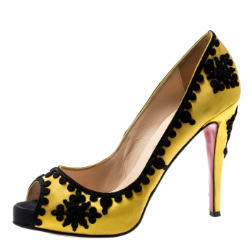 Pre Owned Christian Louboutin Yellow Satin And Black Lace Embroidered Very Prive Peep Toe Platform Pumps Size 39