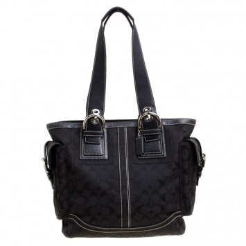 Pre Owned Coach Black Signature Canvas Tote