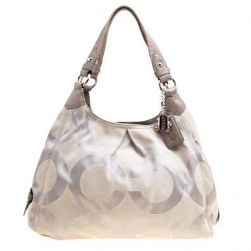 Pre Owned Coach Grey Signature Canvas Maggie Shoulder Bag