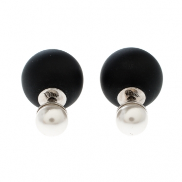 Pre Owned Dior Tribales Black Faux Pearl Silver Tone Stud Earrings