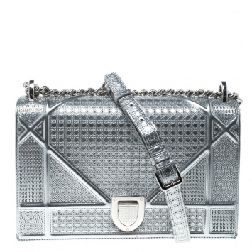 Pre Owned Dior Silver Patent Leather Medium Diorama Flap Shoulder Bag