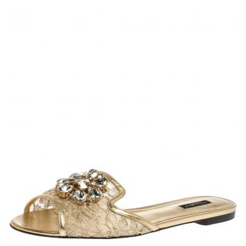 مملوكة مسبقًا Dolce & Gabbana Gold Lace Jeweled Embellishment Flat Slides Size 40.5