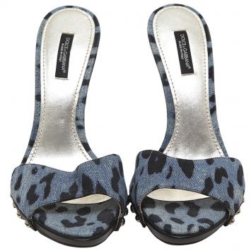 Pre Owned Dolce and Gabbana Blue Leopard Print Canvas Slides Size 39