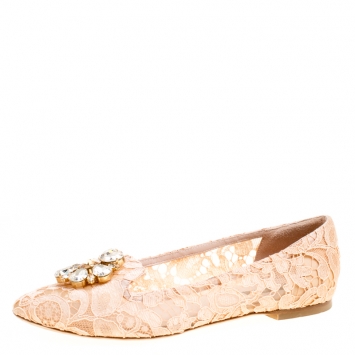 Pre Owned Dolce and Gabbana Blush Pink Lace Crystal Embellished Ballet Flats Size 39