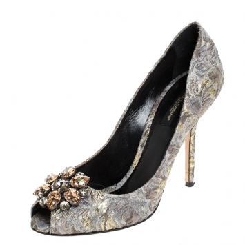 Pre Owned Dolce and Gabbana Grey Floral Print Brocade Fabric Bellucci Crystal Embellished Pointed Toe Pumps Size 39