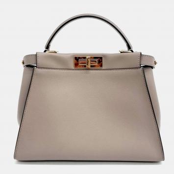 مملوكة مسبقًا Fendi Peekaboo Regular Bag