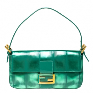 Pre Owned Fendi Green Textured Leather Baguette Shoulder Bag