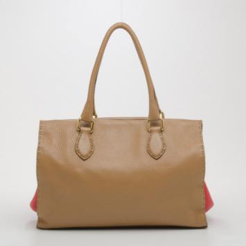 مملوكة مسبقًا Fendi Selleria Firenze Frame Bag