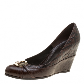 Pre Owned Fendi Brown Monogram Leather Logo Plate Wedge Pumps Size 40