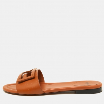 Pre Owned Fendi Brown Leather Flat Slides Size 40