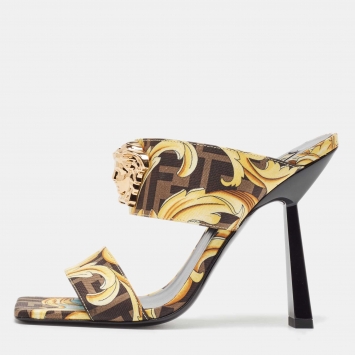 Pre Owned Fendi x Versace Brown/Yellow Baroque Zucca Canvas Medusa Slide Sandals Size 38.5