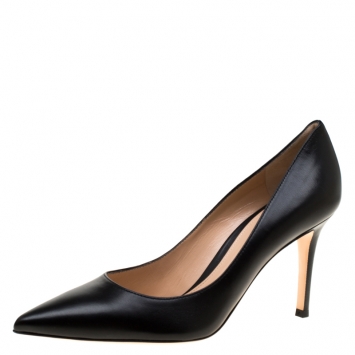 Pre Owned Gianvito Rossi Black Leather Pointed Toe Pumps Size 37.5