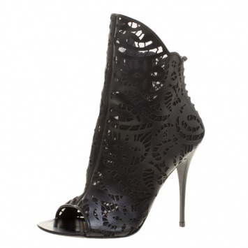 مملوكة مسبقًا Giuseppe Zanotti Black Leather Laser Cut Boots Size 40.5