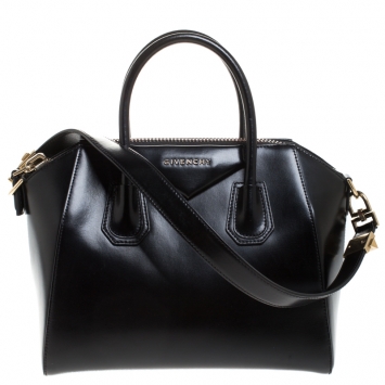 مملوكة مسبقًا Givenchy Black Leather Small Antigona Satchel