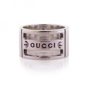Pre Owned Gucci Silver Band Cutout Ring Size 53