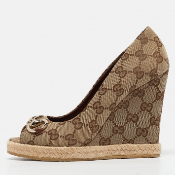 Pre Owned Gucci Beige/Brown GG Canvas Horsebit Peep Toe Wedge Espadrille Pumps Size 36.5