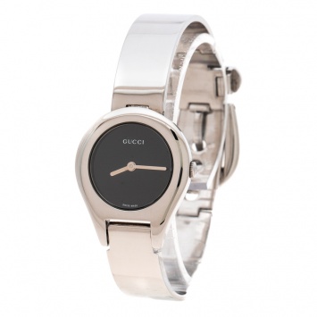 Pre Owned Gucci Black Stainless Steel 6700L Women's Wristwatch 25MM