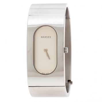 Pre Owned Gucci Silver Stainless Steel Vintage 2400L Women's Wristwatch 22 mm