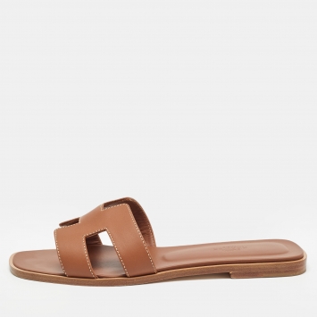 Pre Owned Hermes Brown Leather Oran Flat Slides Size 39.5